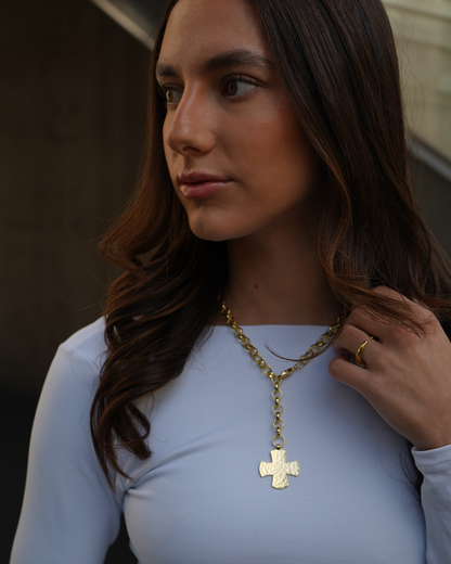 Cruz Cross