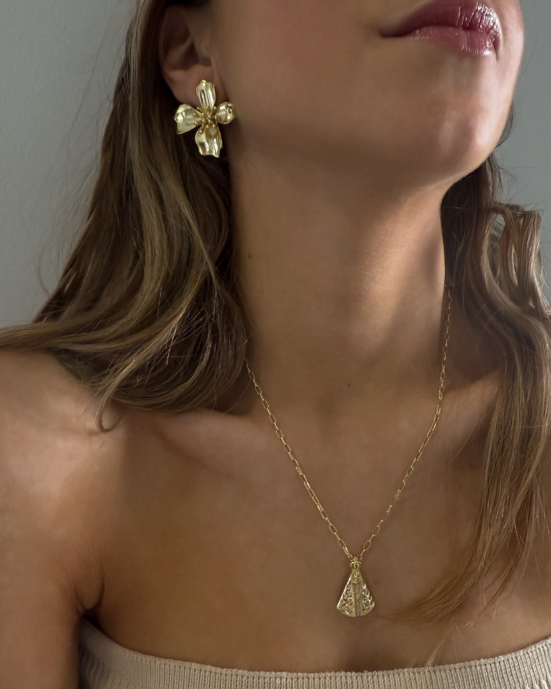 Virgen Manena