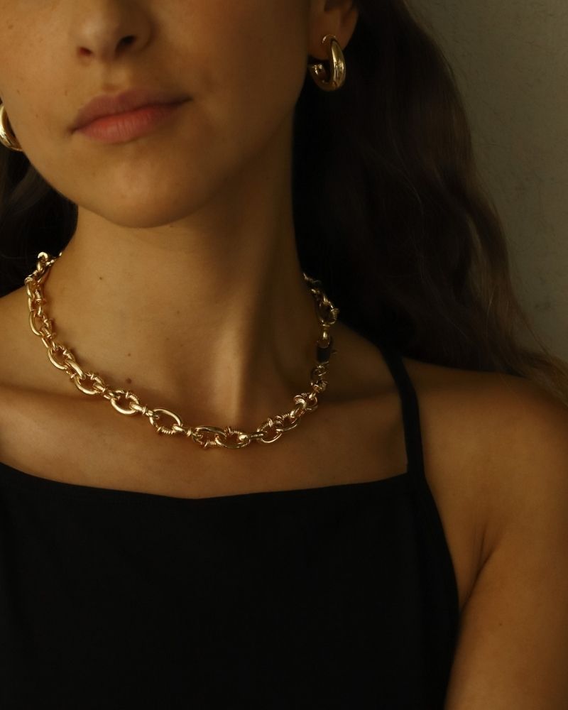 Choker Clavo