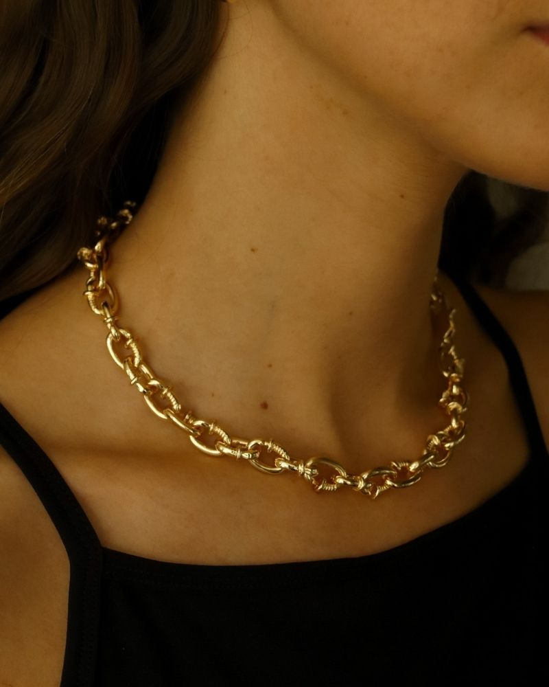 Choker Clavo